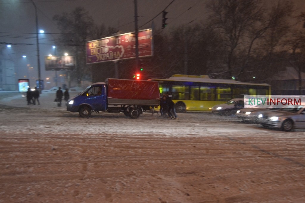 Снегопад-Киев