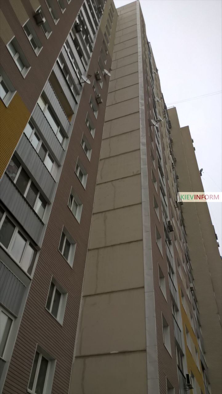 Закревского 95