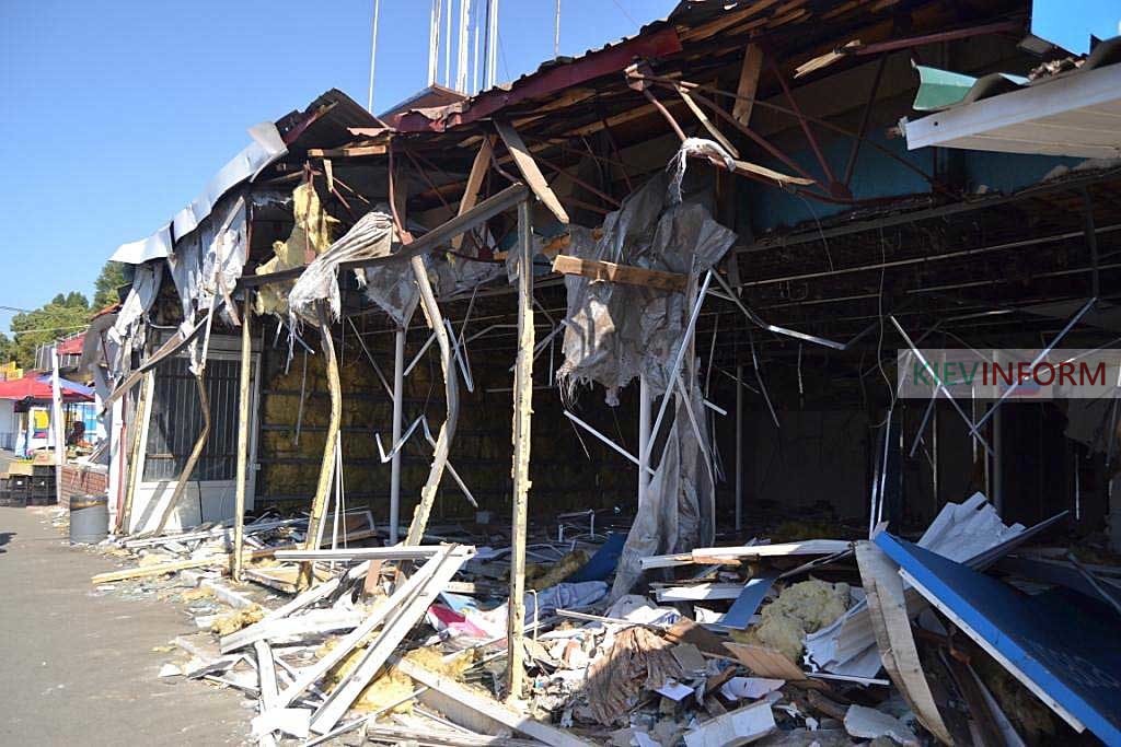 В Киеве за полгода снесли более тысячи киосков