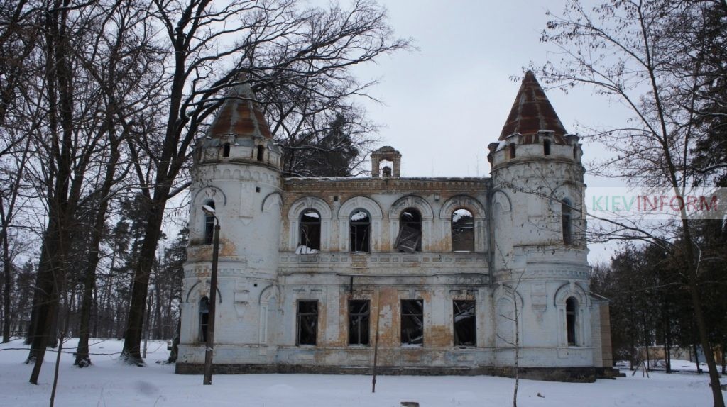Поместье Штамма: разрушающийся замок в Буче