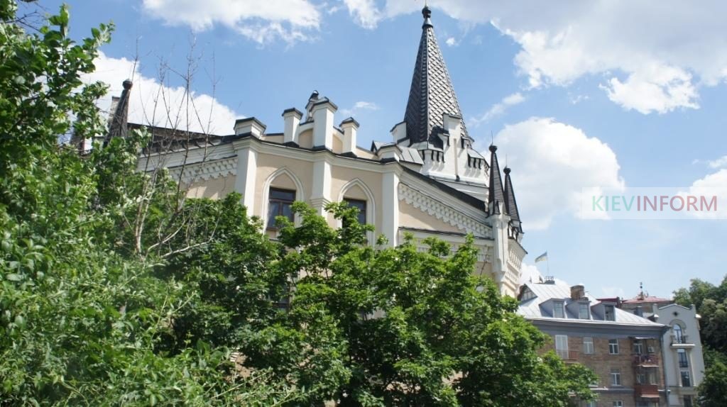 Замок Річарда – містичний будинок з “привидами” на Андріївському