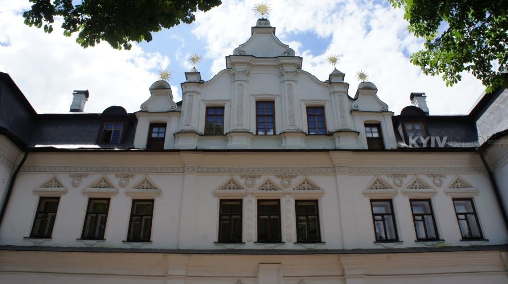 Резиденція митрополитів: палац церковної еліти дореволюційної епохи