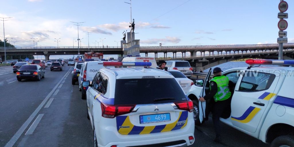 мост метро, теракт