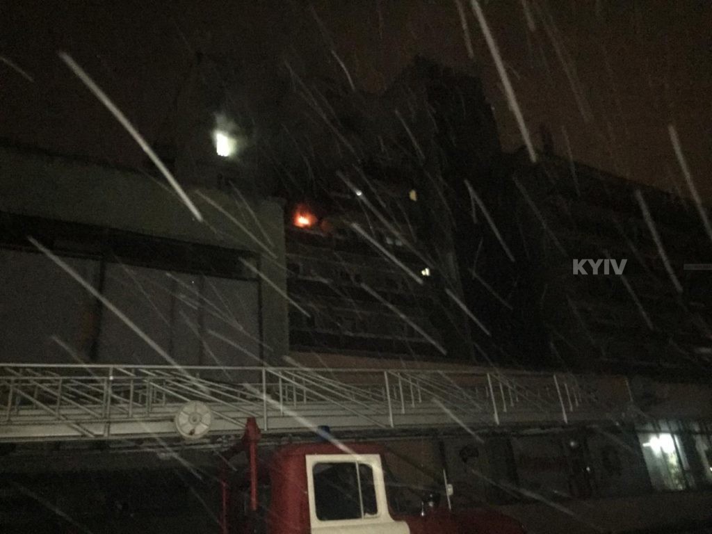 У Білій Церкві вночі горів готель “Рось”: евакуйовано 39 осіб та 5 врятовано