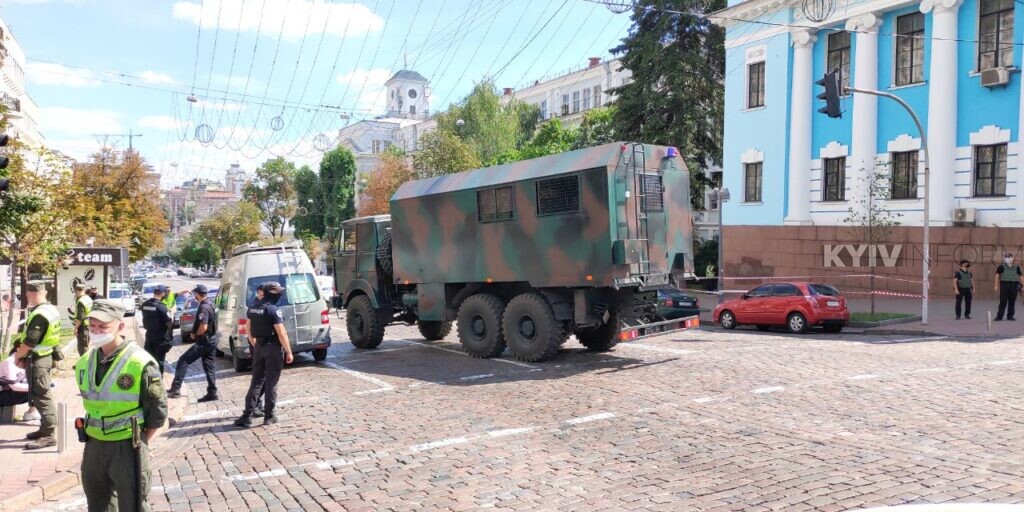 Суд над терористом Карімовим перенесли, бо він не знає української мови