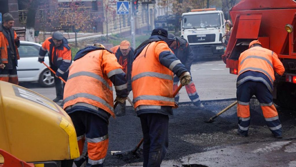 Кличко розповів, які дороги Києва відремонтують у 2021 році