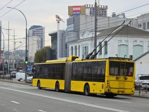 громадський транспорт