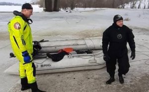 Рятувальники