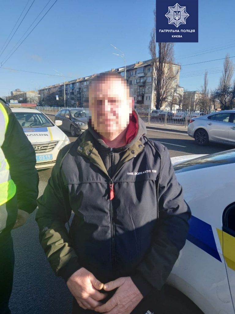 У столиці п’яний водій збив матір з дитиною