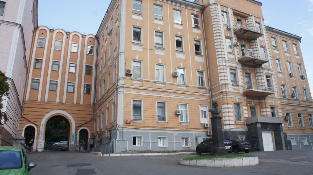 В Олександрівській лікарні немає хворих з дельта-штамом коронавіруса – КМДА