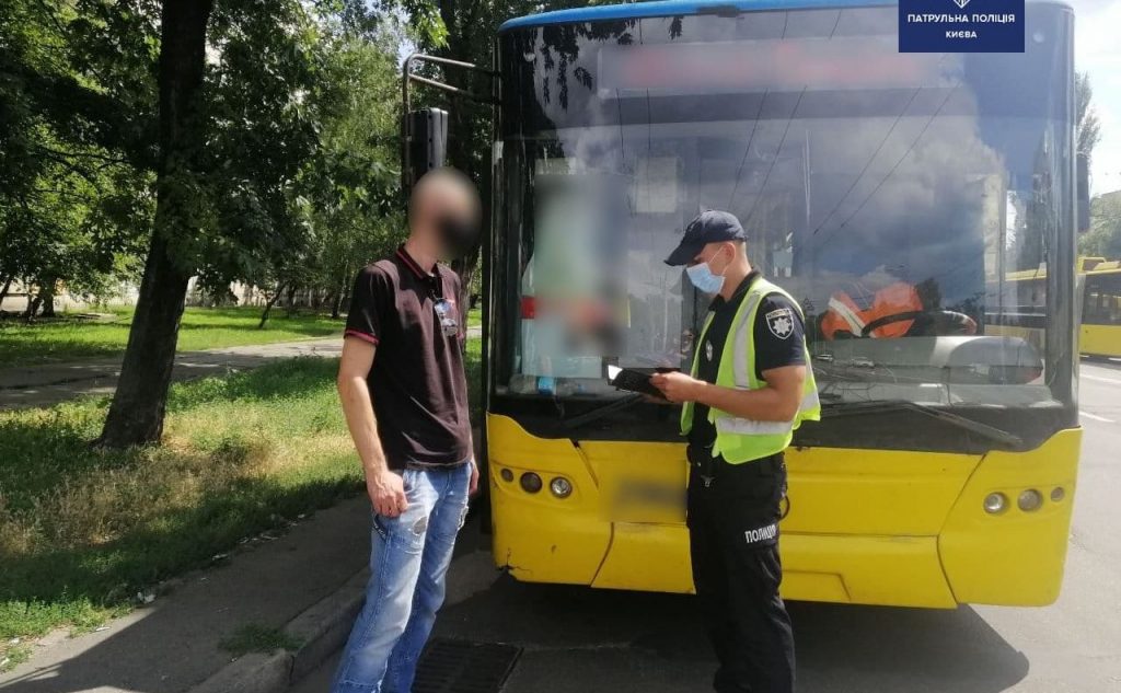 В Києві спіймали водія тролейбуса, що керував ним під дією наркотиків