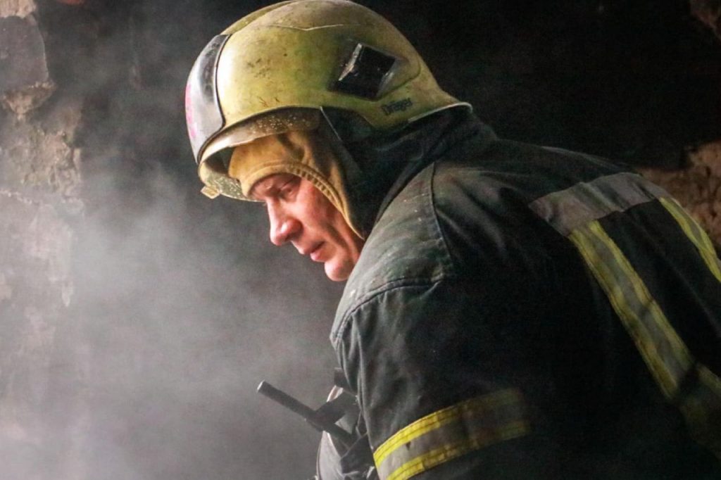 У Святошинському районі під час пожежі обгоріла жінка