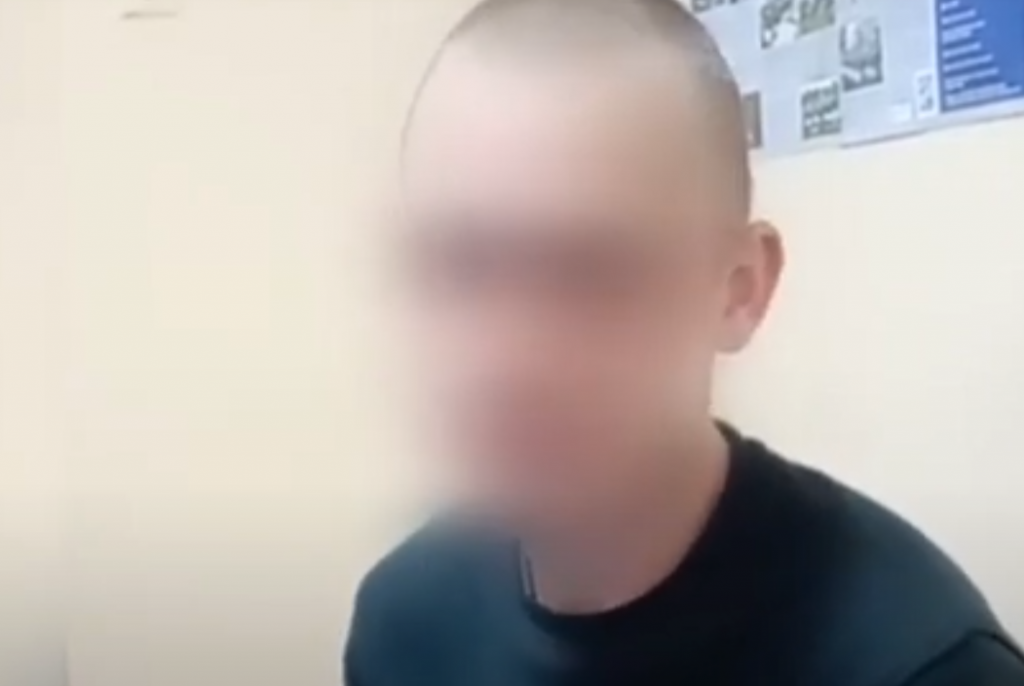 “Хочу до в’язниці, бо набридло жити з батьками”. На Київщині затримали псевдомінера залізничного вокзалу у столиці