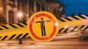 Комендантська година