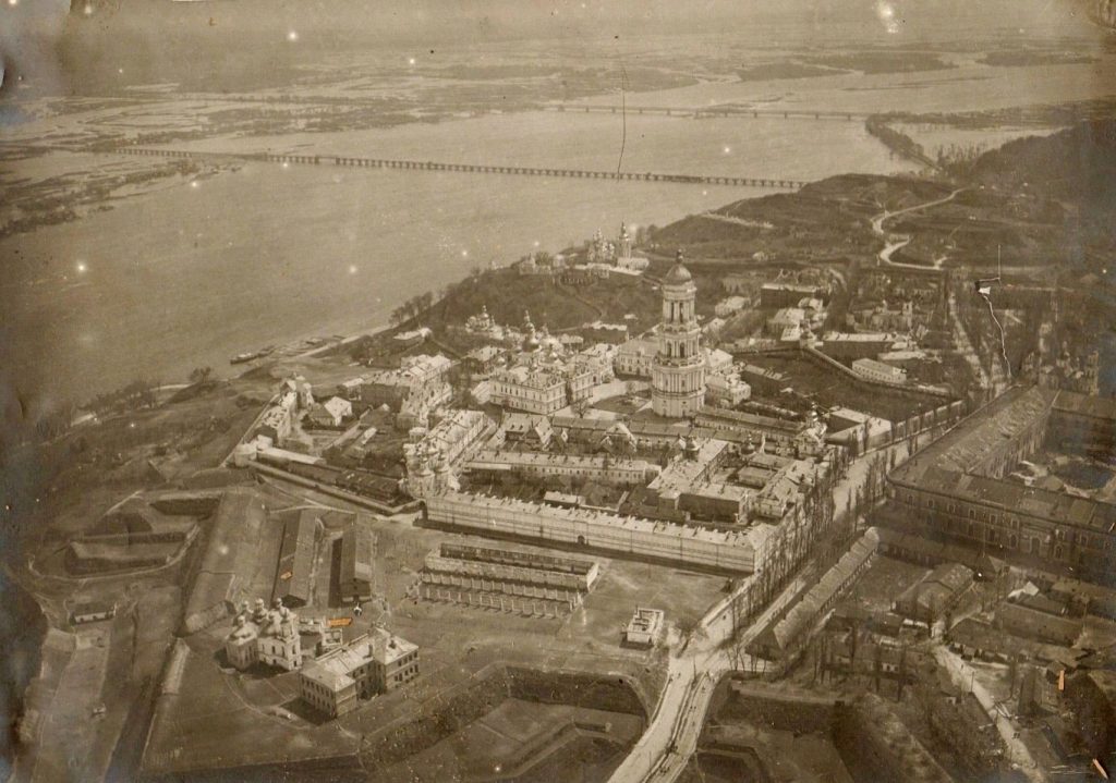 Як виглядала Києво-Печерська лавра в 20-роках минулого століття