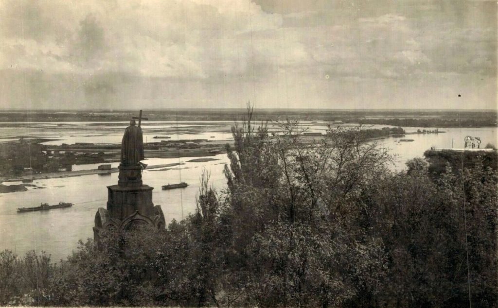 Як виглядала Володимирська гірка в Києві в 1880-1960-х роках