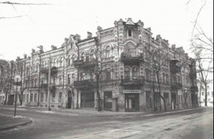 Вулиця Межигірська