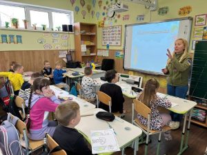 Фонд сприяння демократії Посольства США