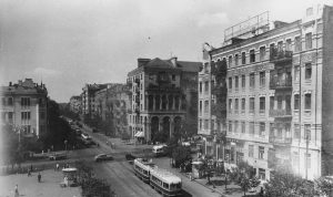 Велика Васильківська 45
